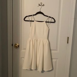 Lulu’s Open-back White Mini Dress